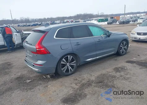 2022 Volvo Xc60 B5 Inscription z USA, uszkodzony, nr VIN YV4L12RL7N1020862